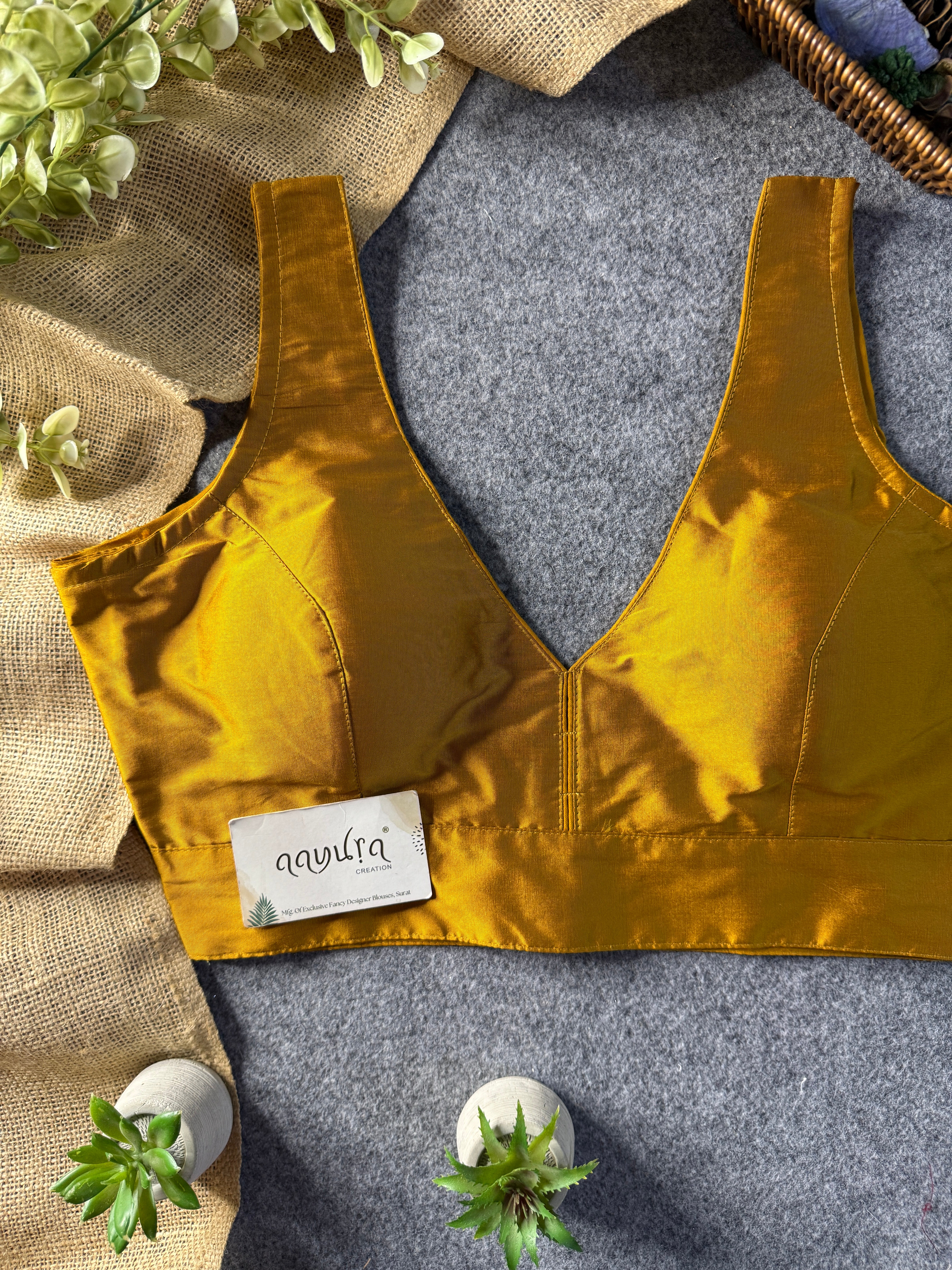 BOLLYWOOD STYLE-GOLD