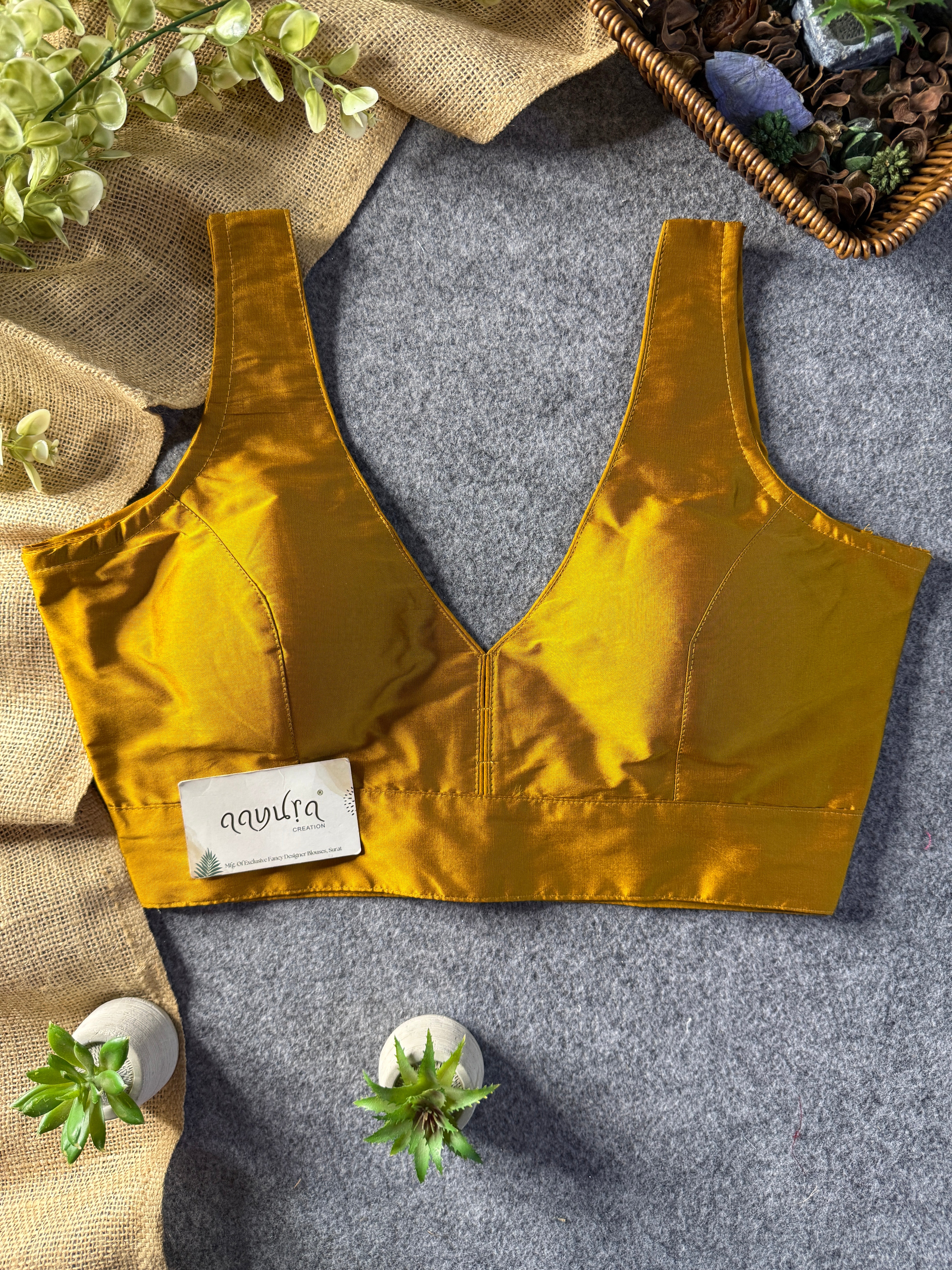 BOLLYWOOD STYLE-GOLD