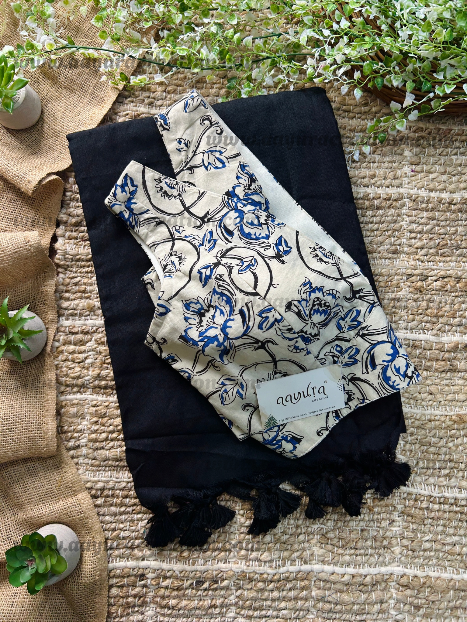 Ajrakh Vibe – Khadi Grace Combo