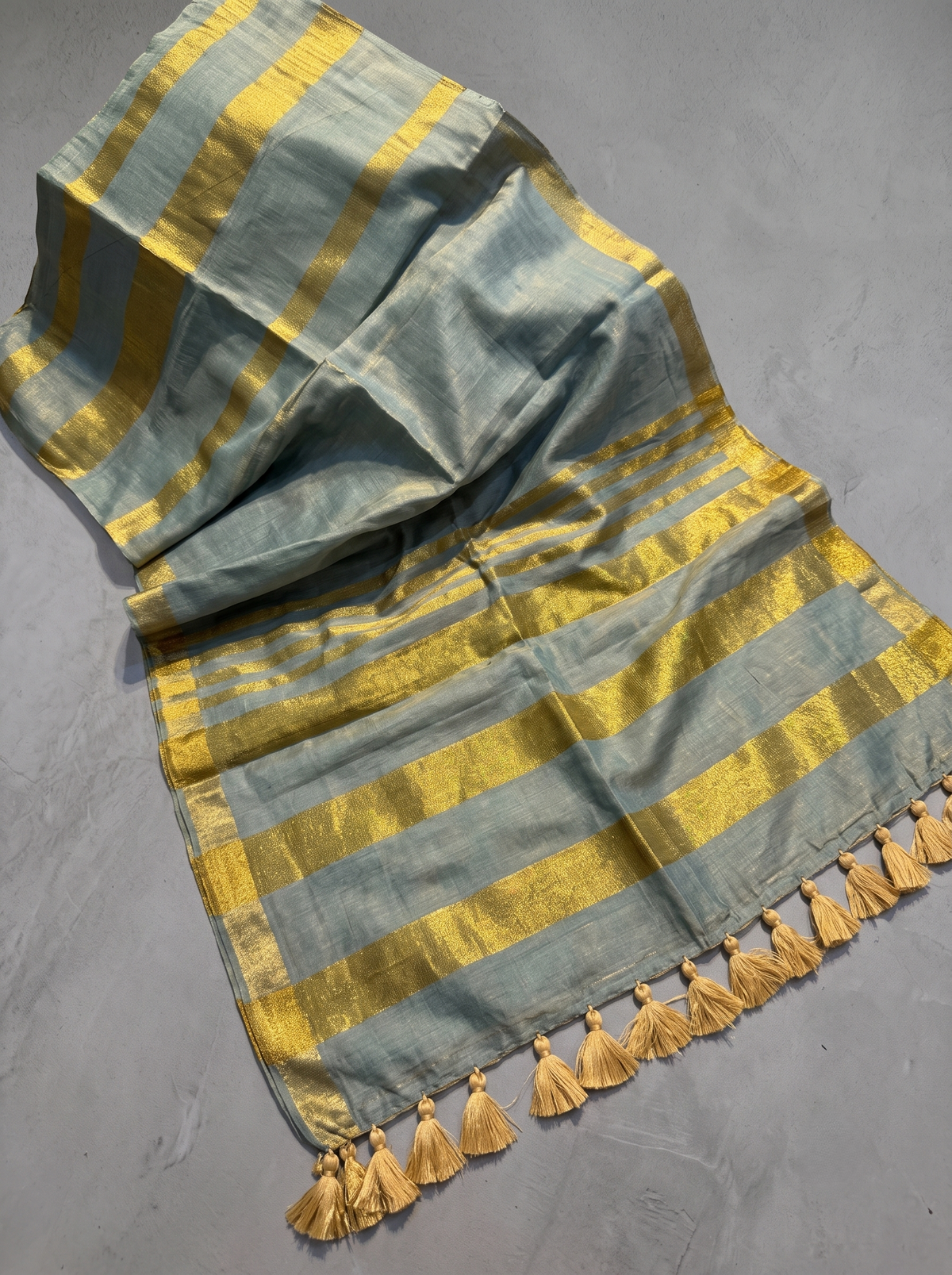 Pastel Checks Charm Linen Tissue Saree