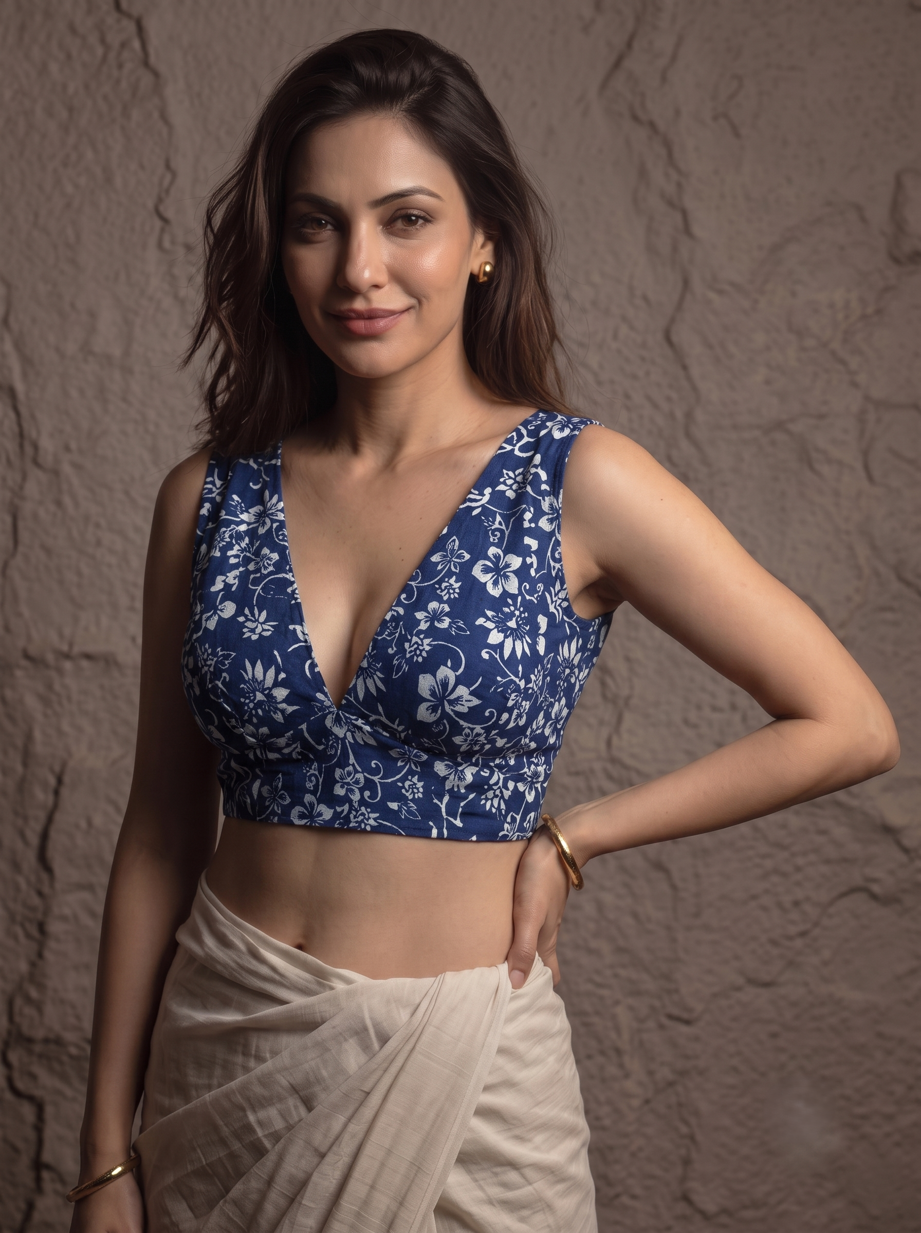 Ajrakh V neck