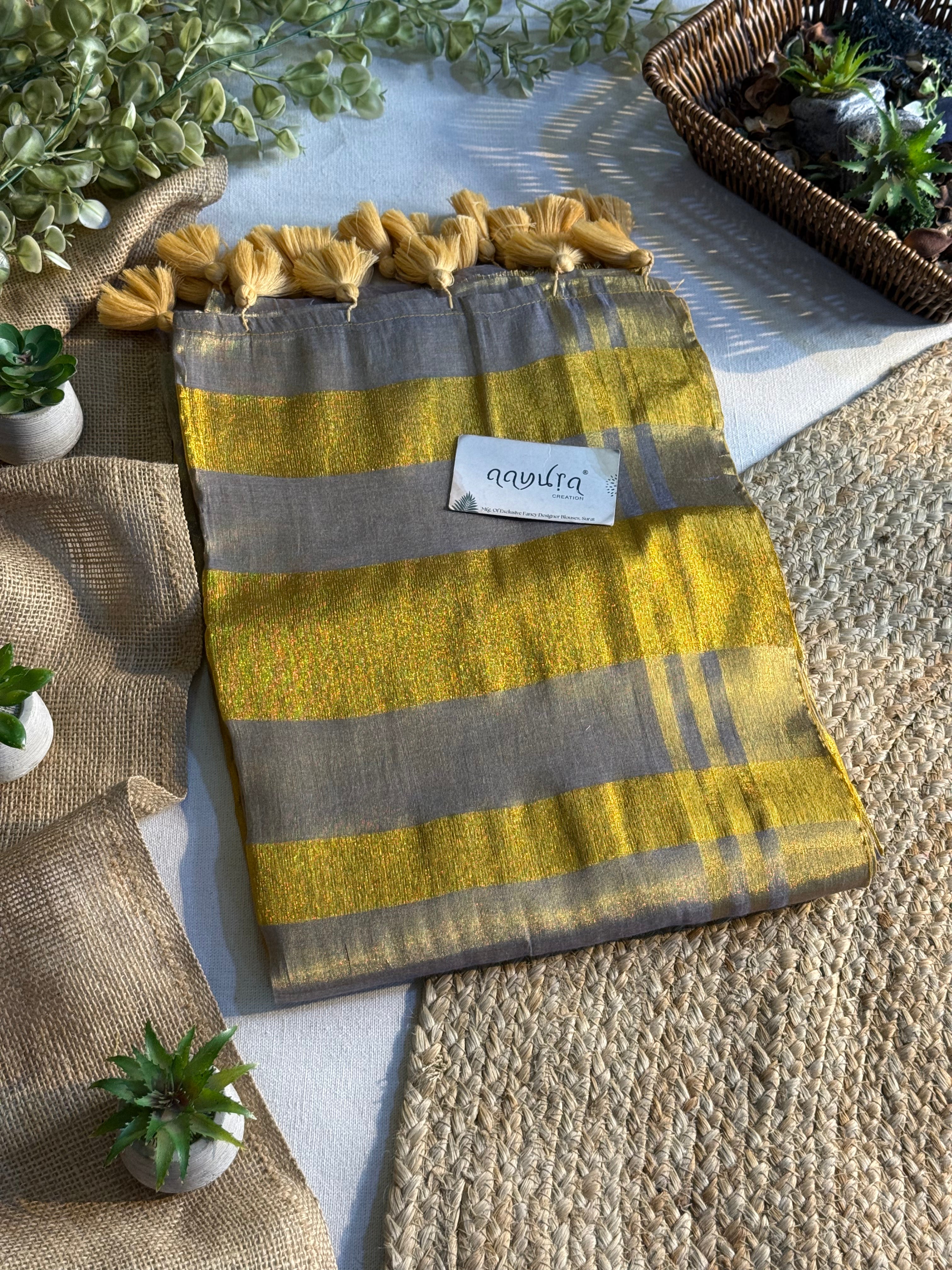 Pastel Checks Charm Linen Tissue Saree