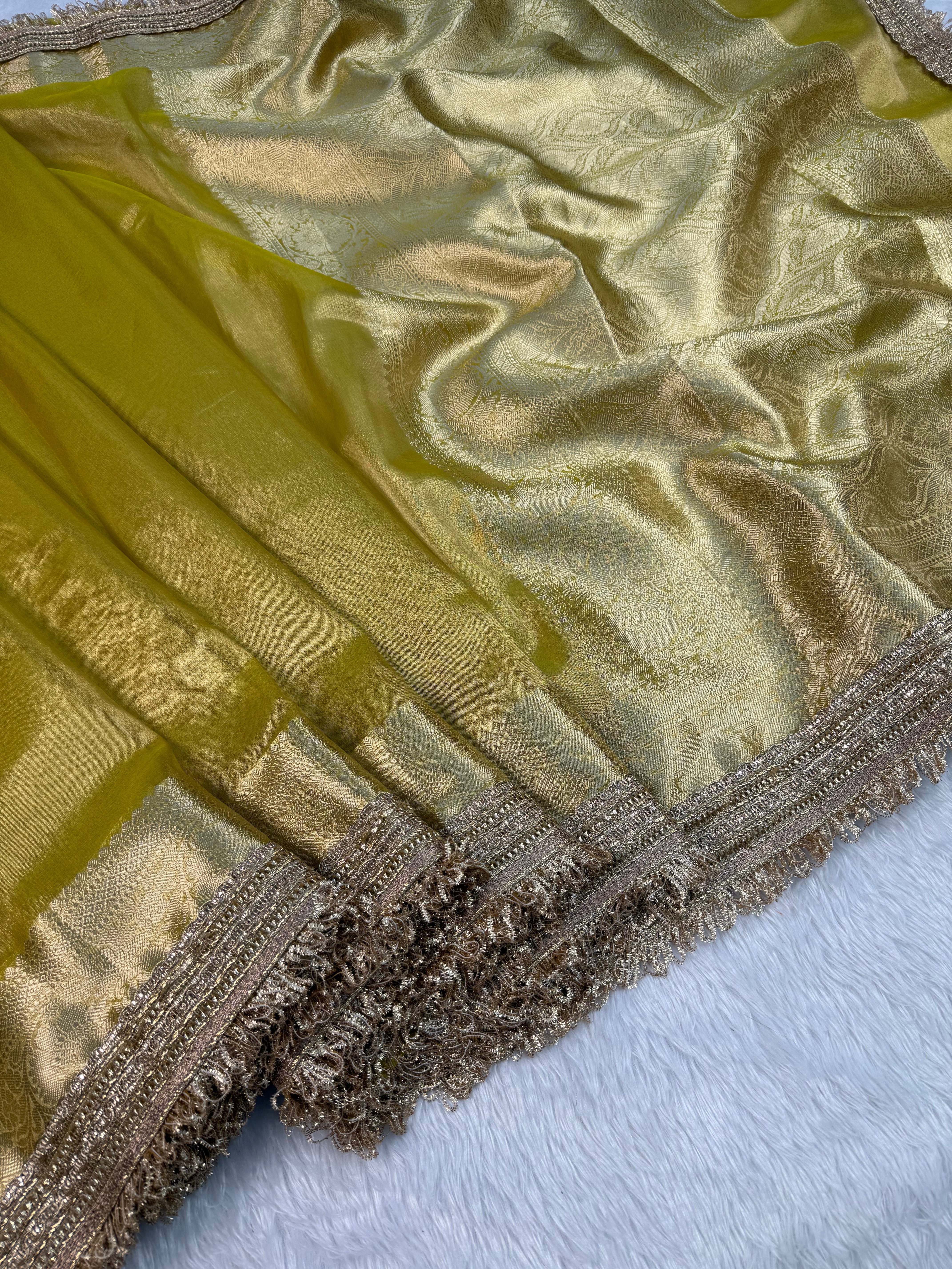 Royal Aura Banarasi Saree