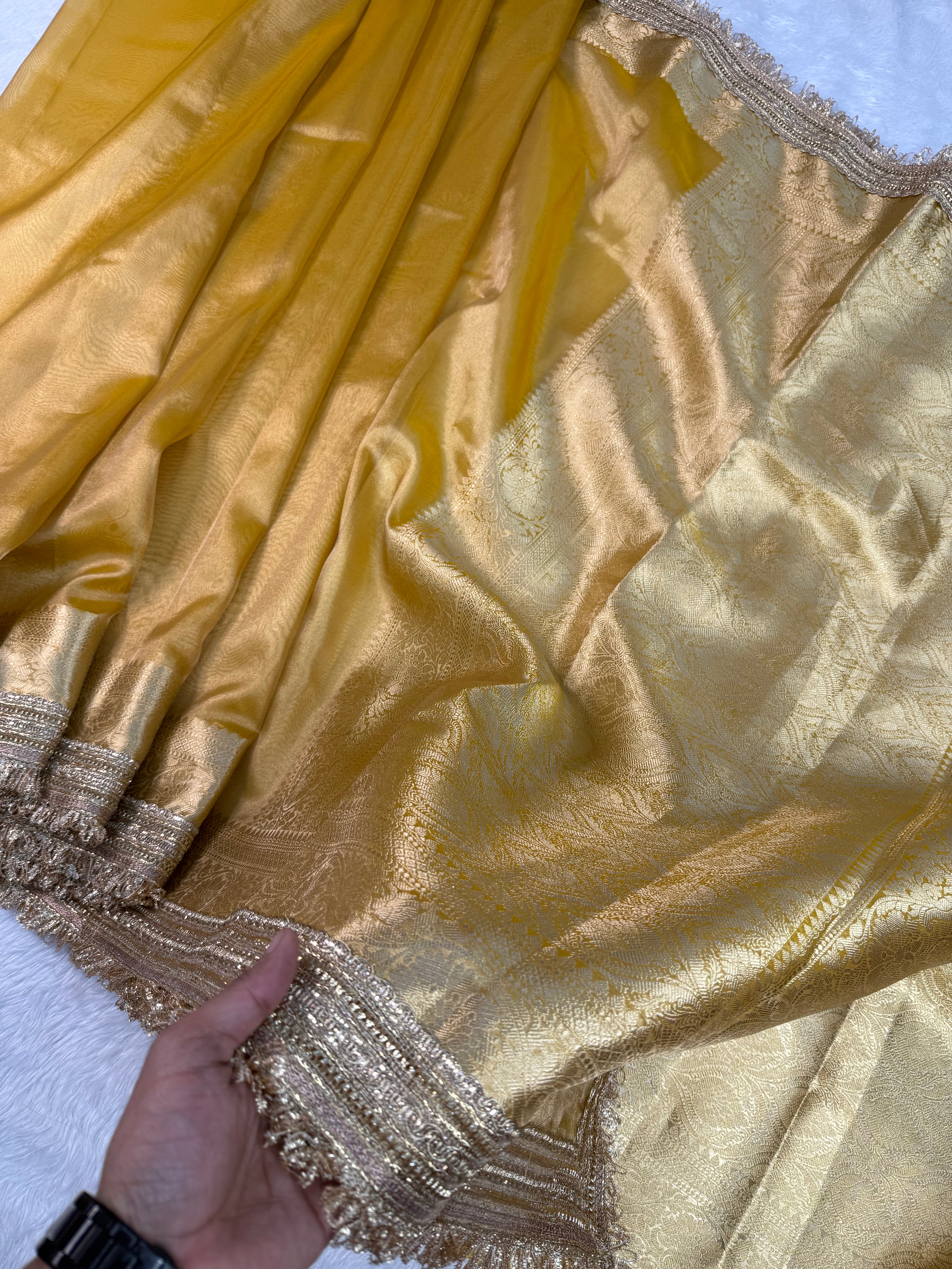 Royal Aura Banarasi Saree