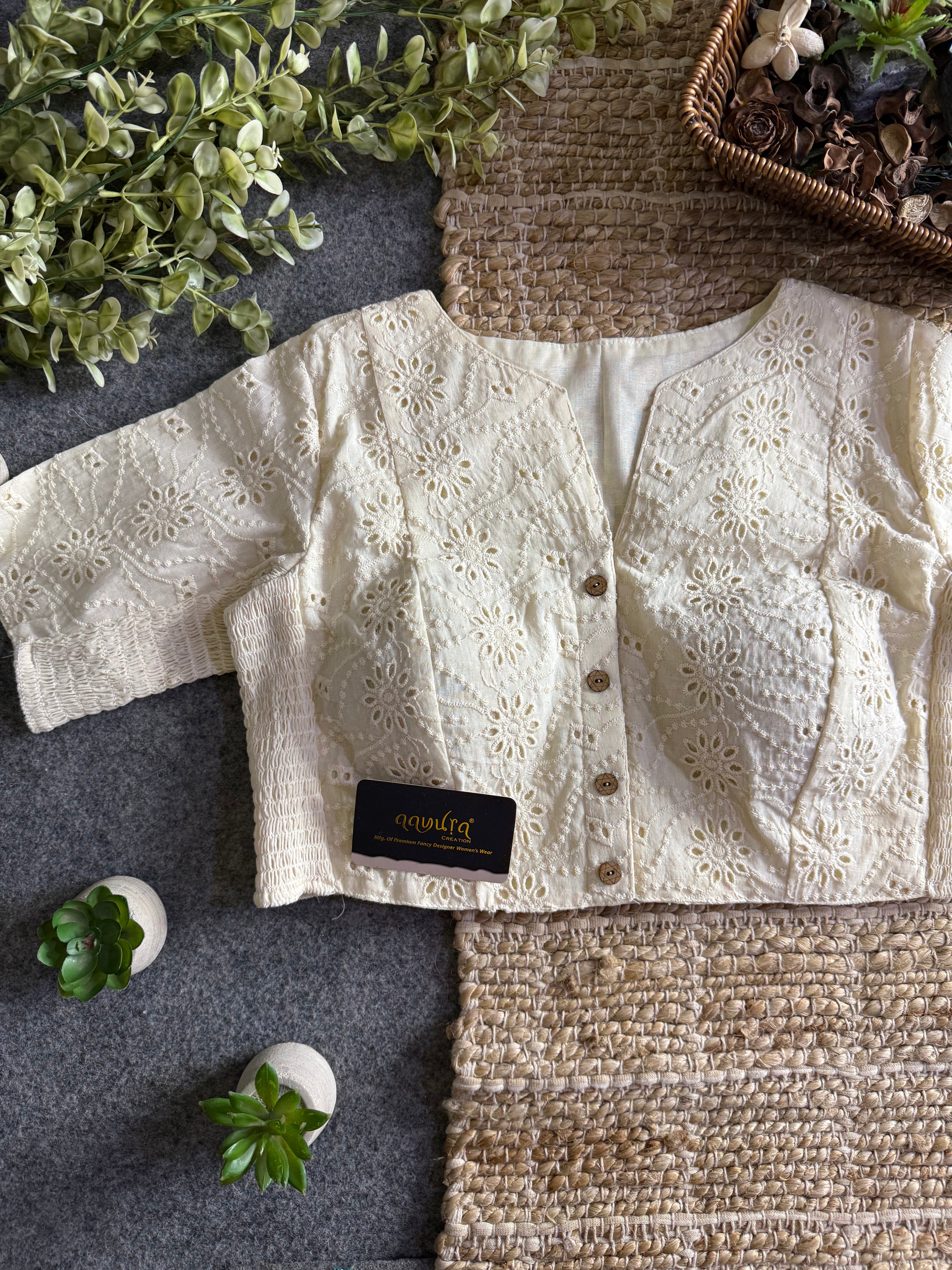 Comfort Fit Hakoba Blouse