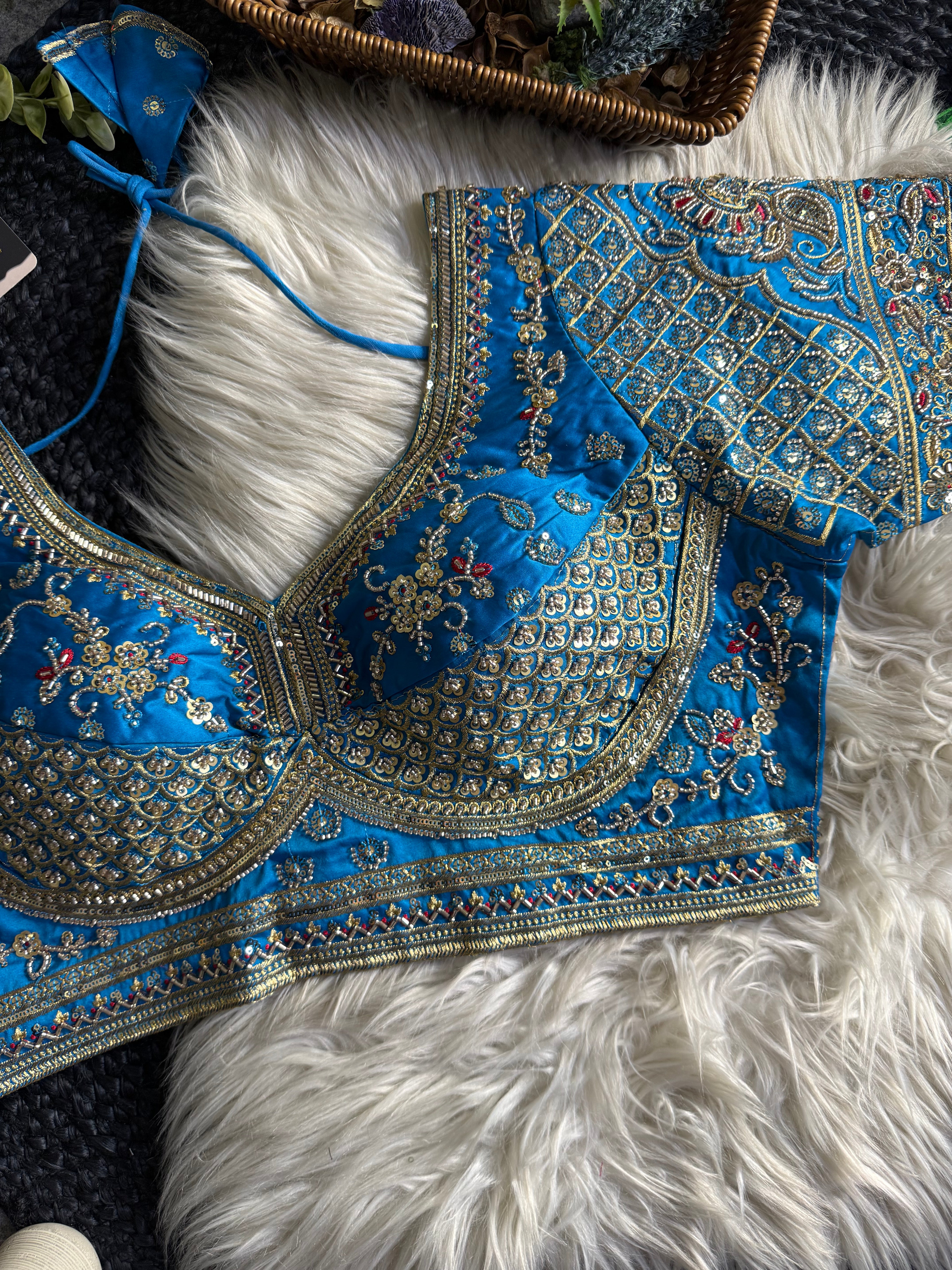 Queen’s Grace Blouse