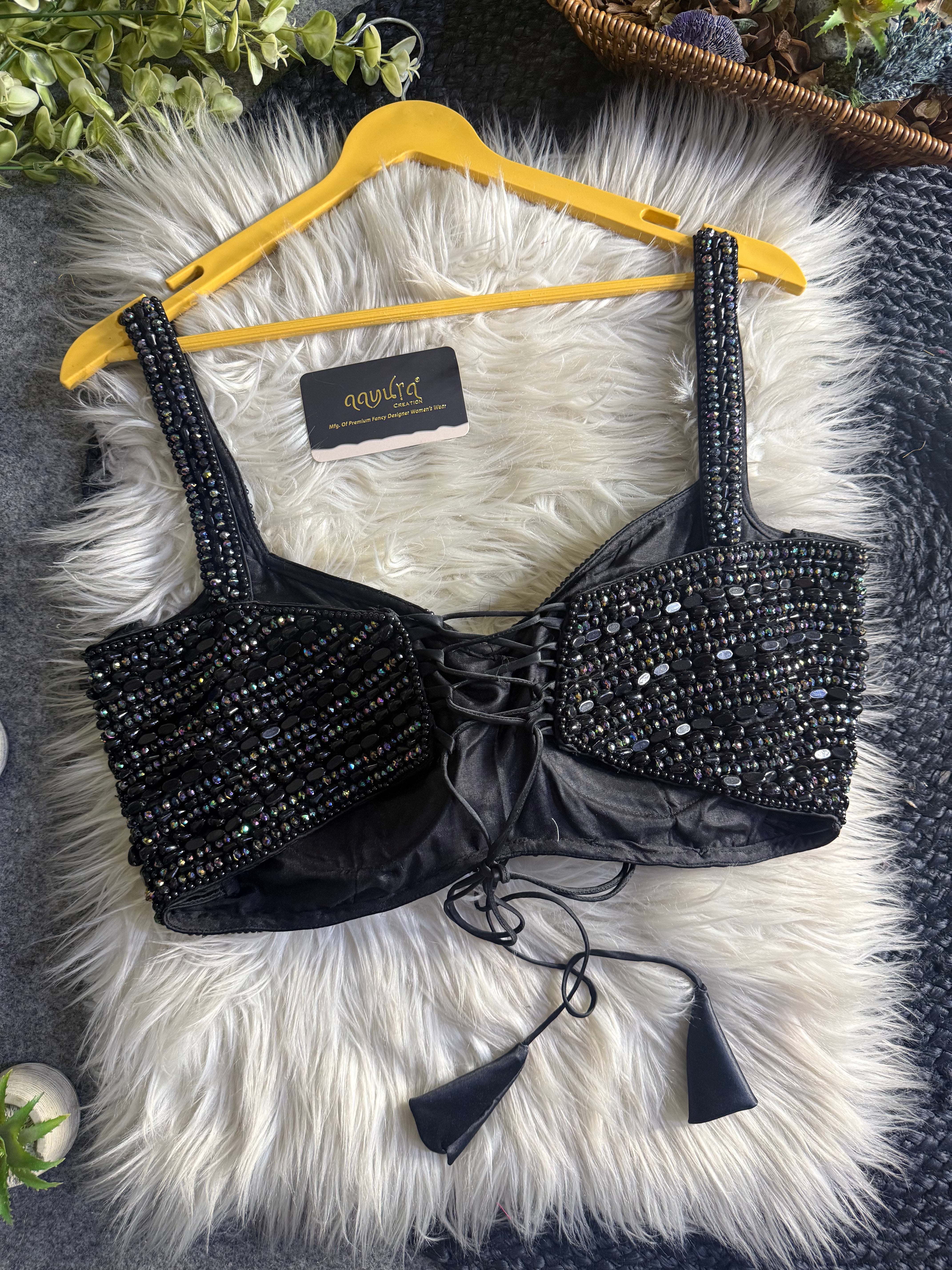 Classic Pearl Beauty Blouse