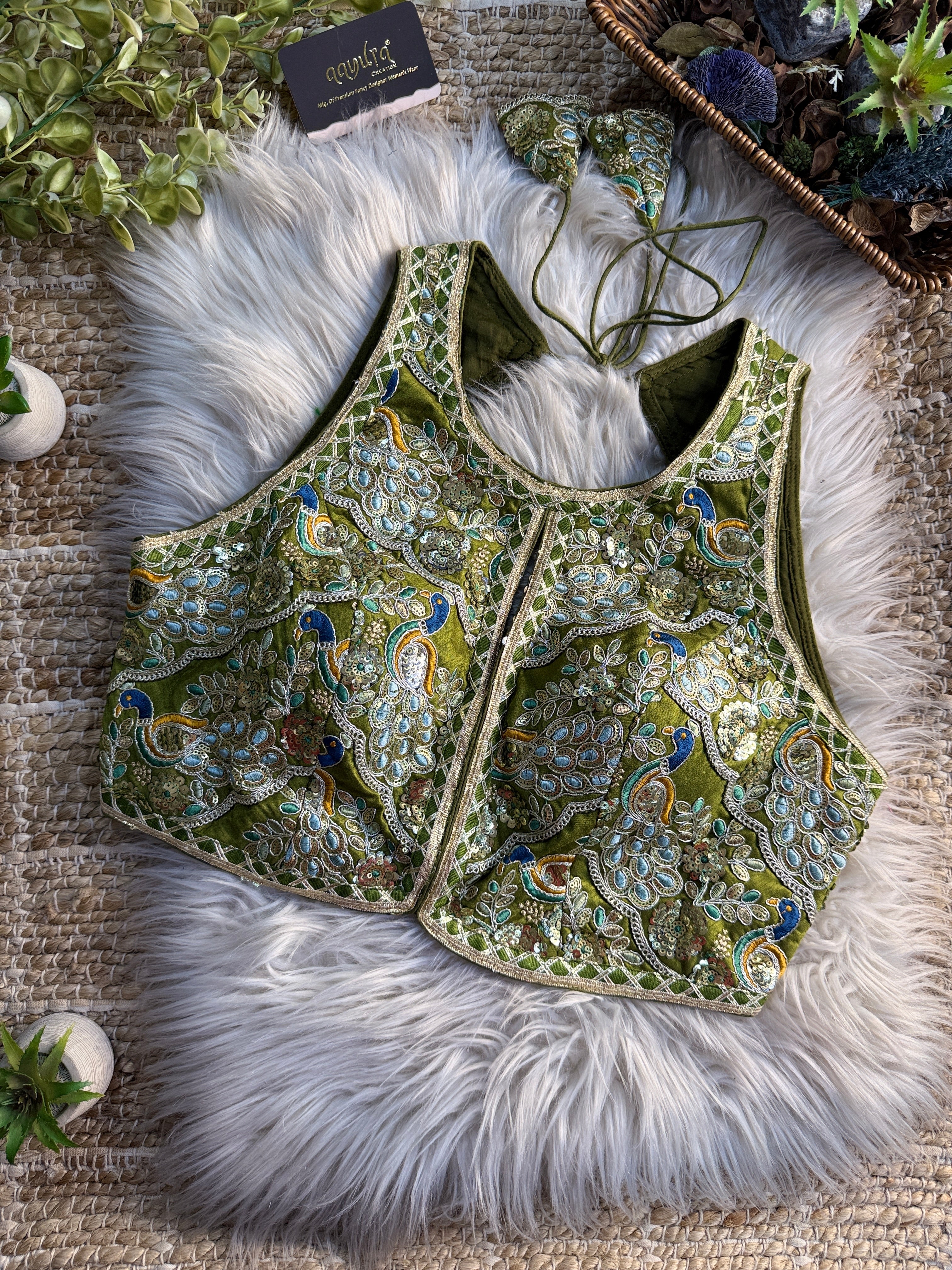 Neena Lace Stitch Designer Blouse
