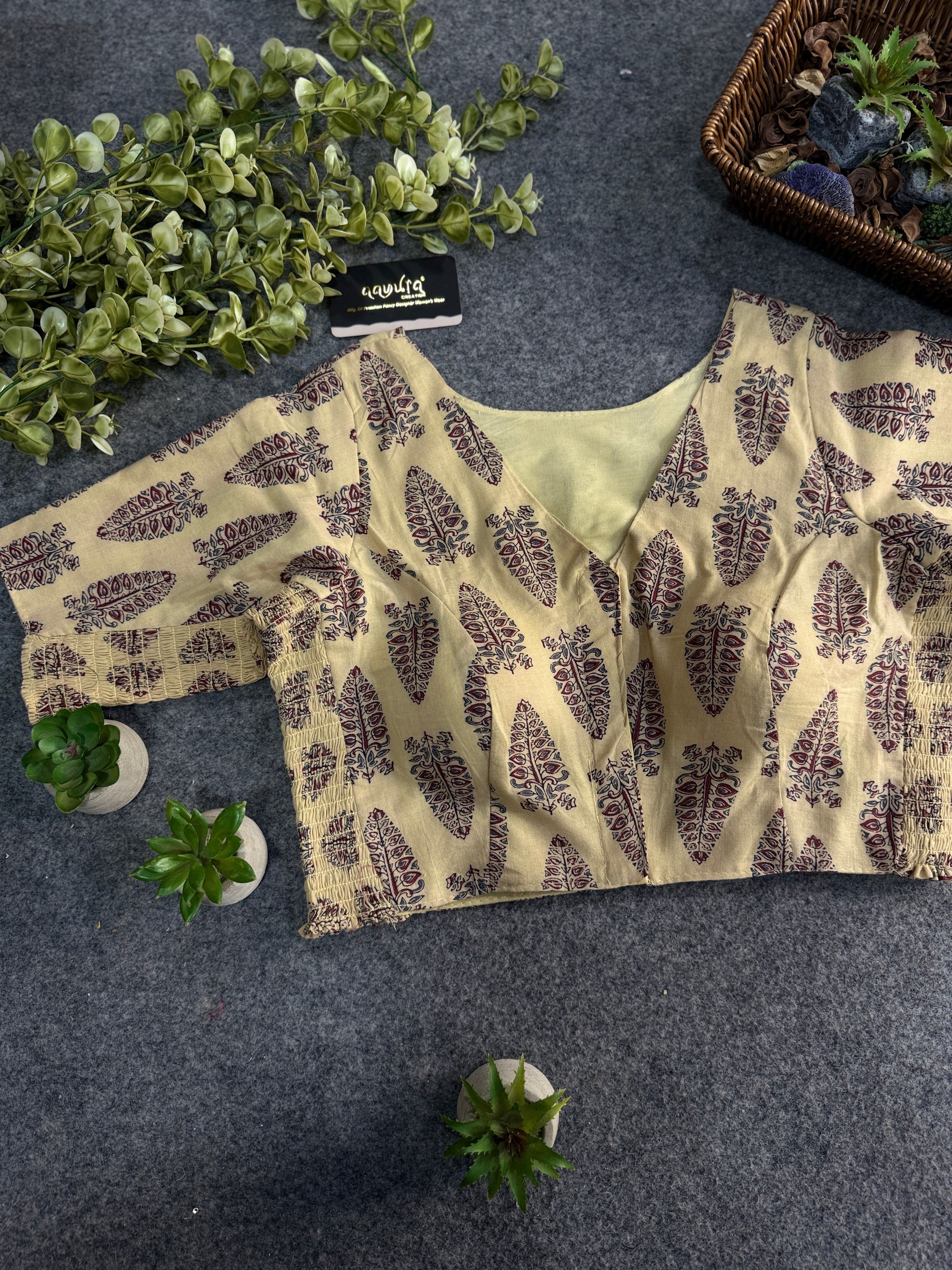 Comfort Fit Cotton Print Blouse 3
