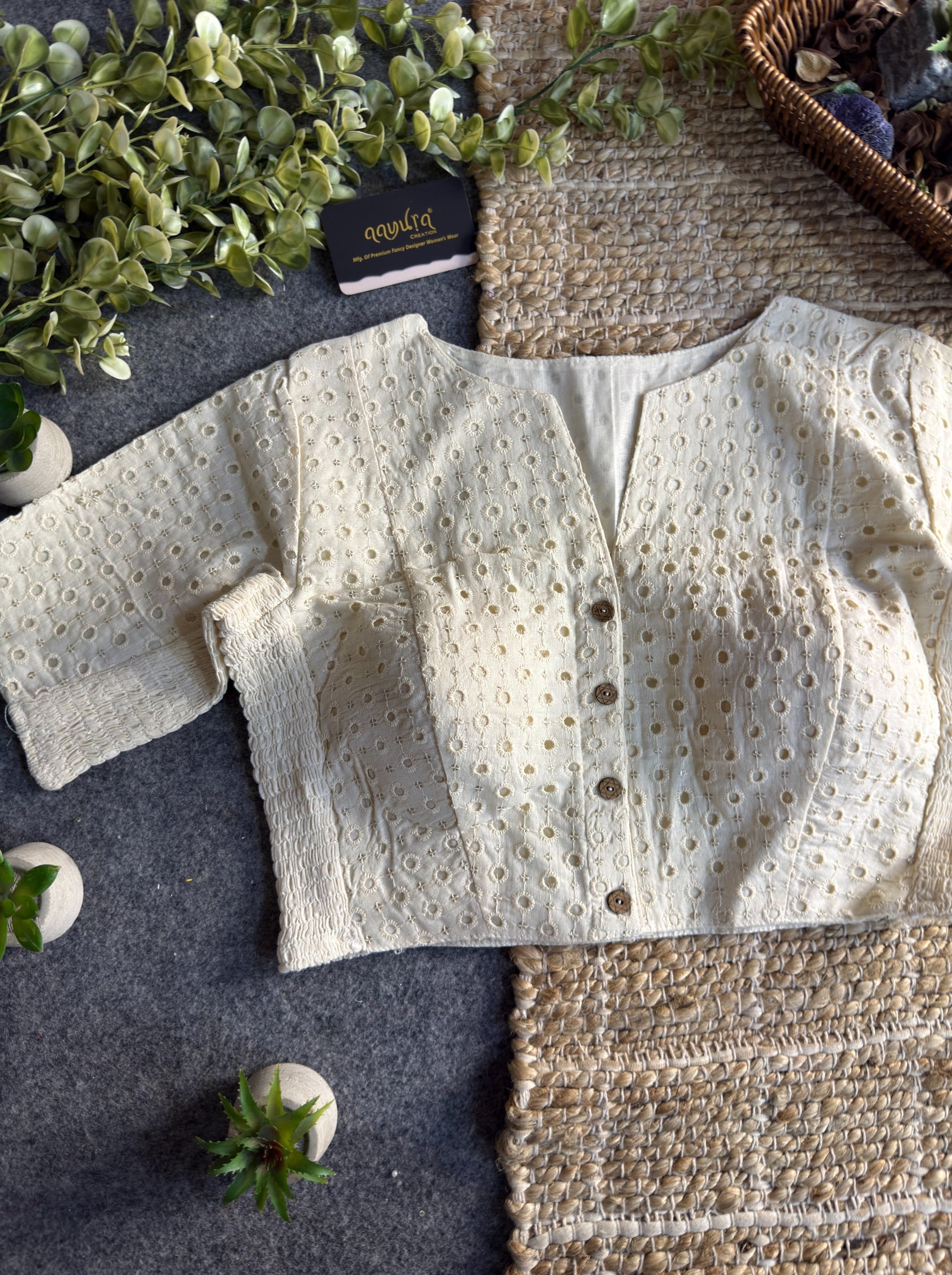 COMFORT FIT HAKOBA BLOUSE