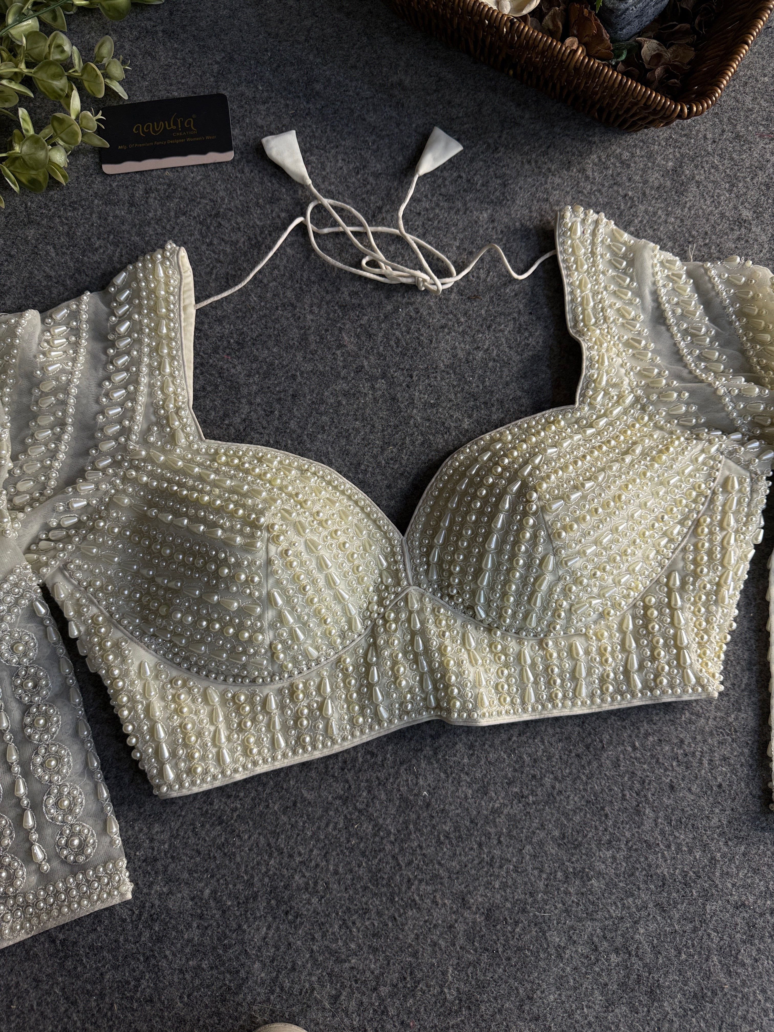 Pearlora Luxe Designer Blose