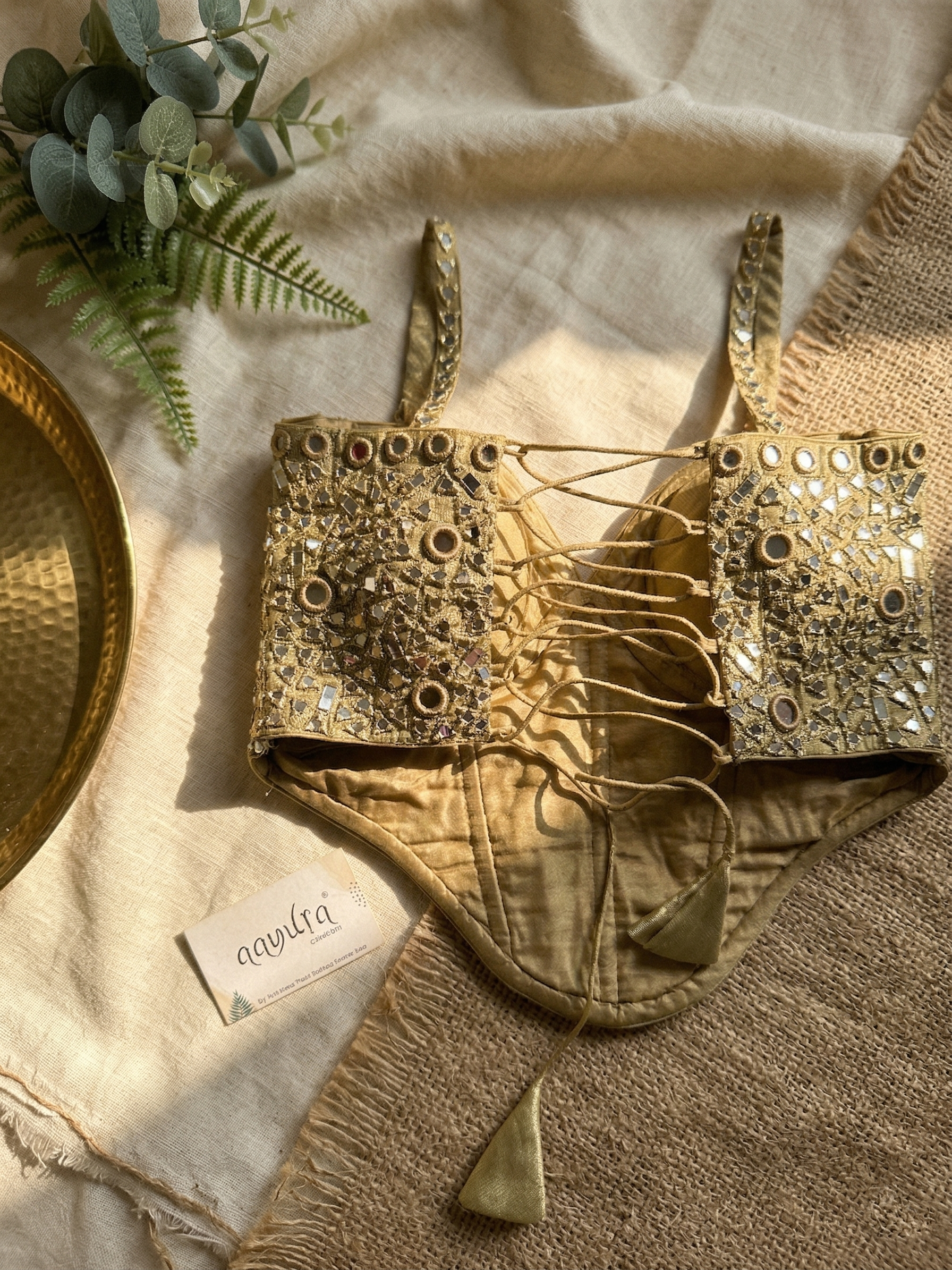 Aafreen Silk Mirror Set