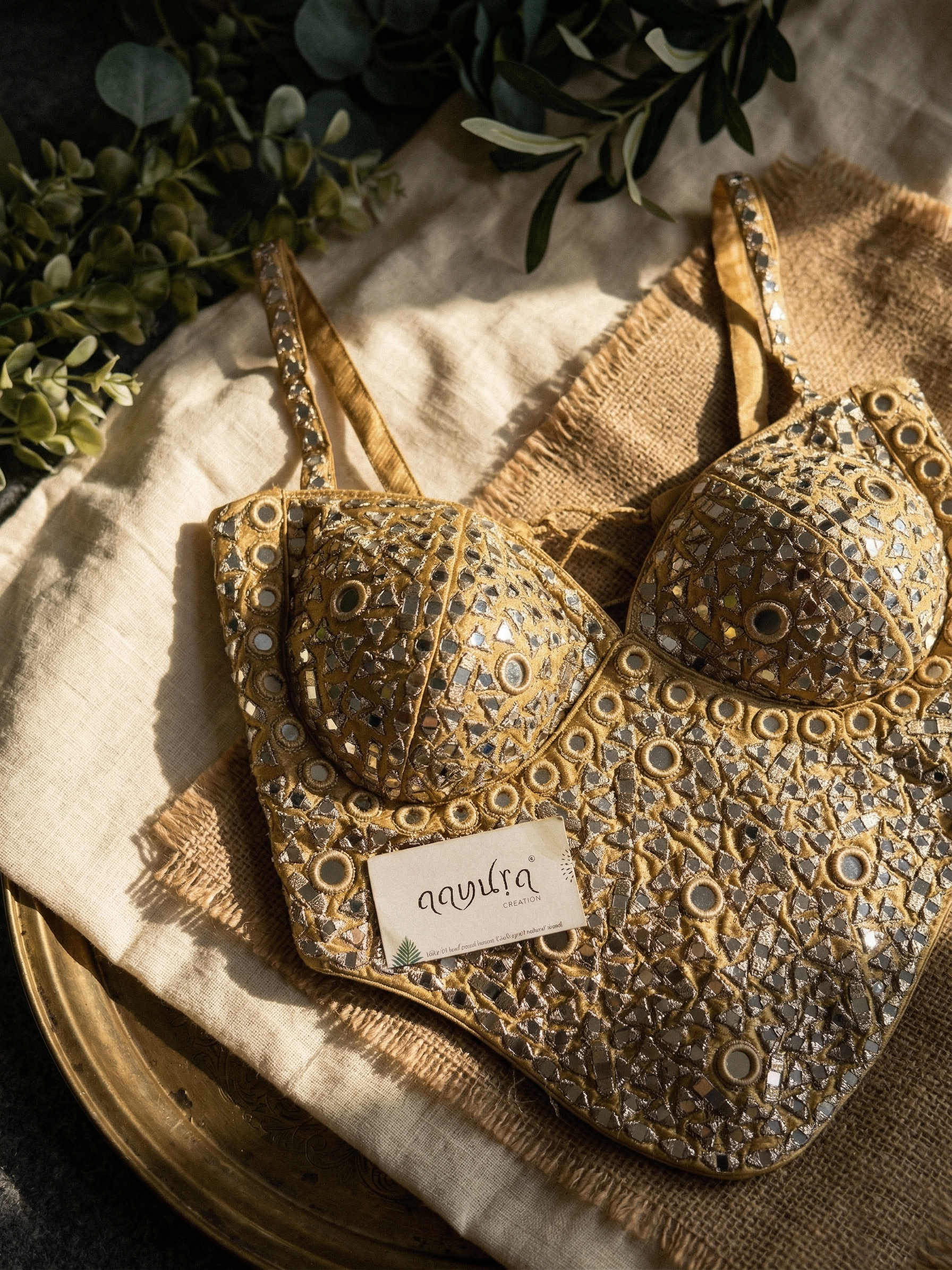 Aafreen Silk Mirror Set