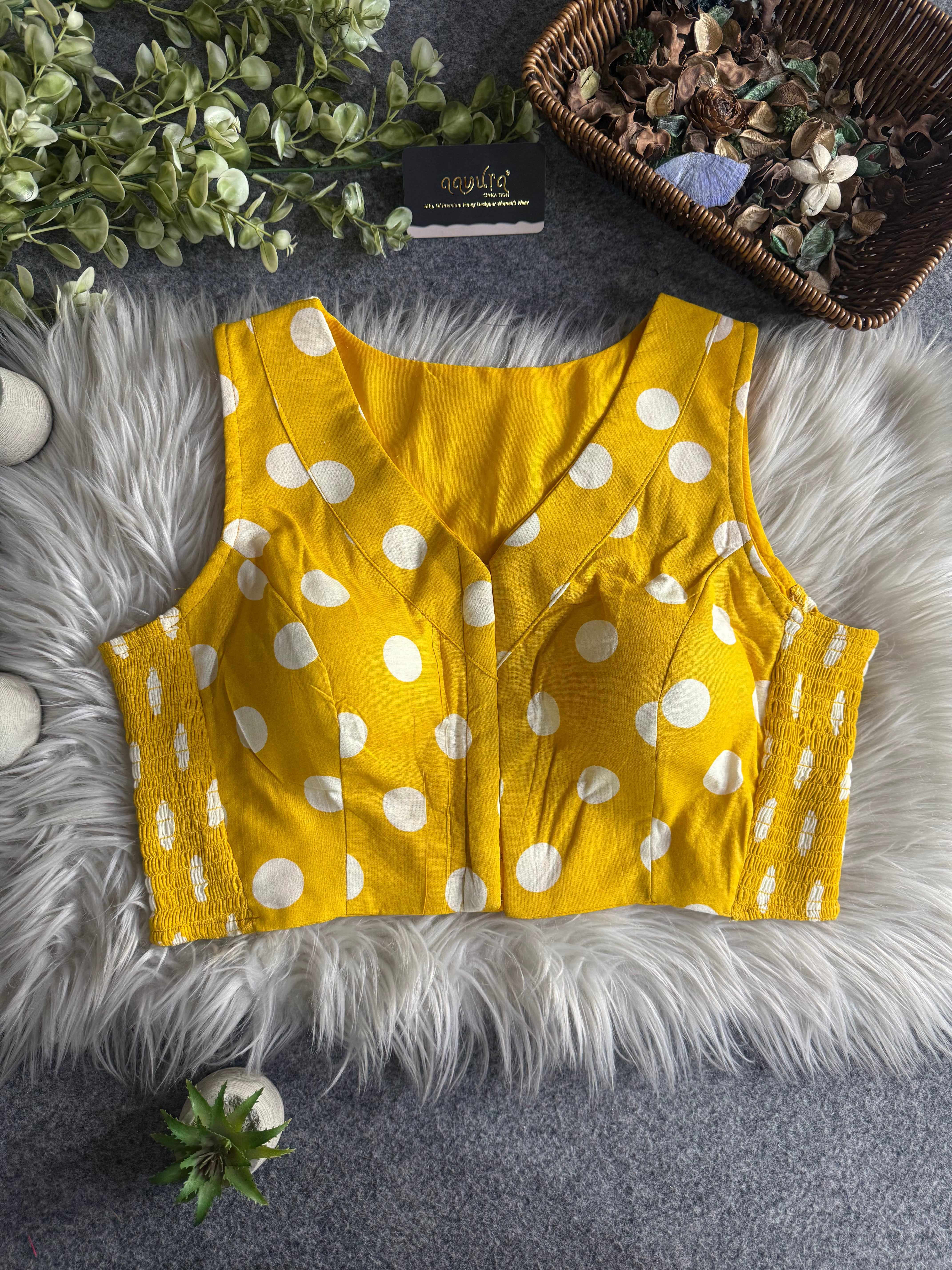 Bobby Stretchable Blouse