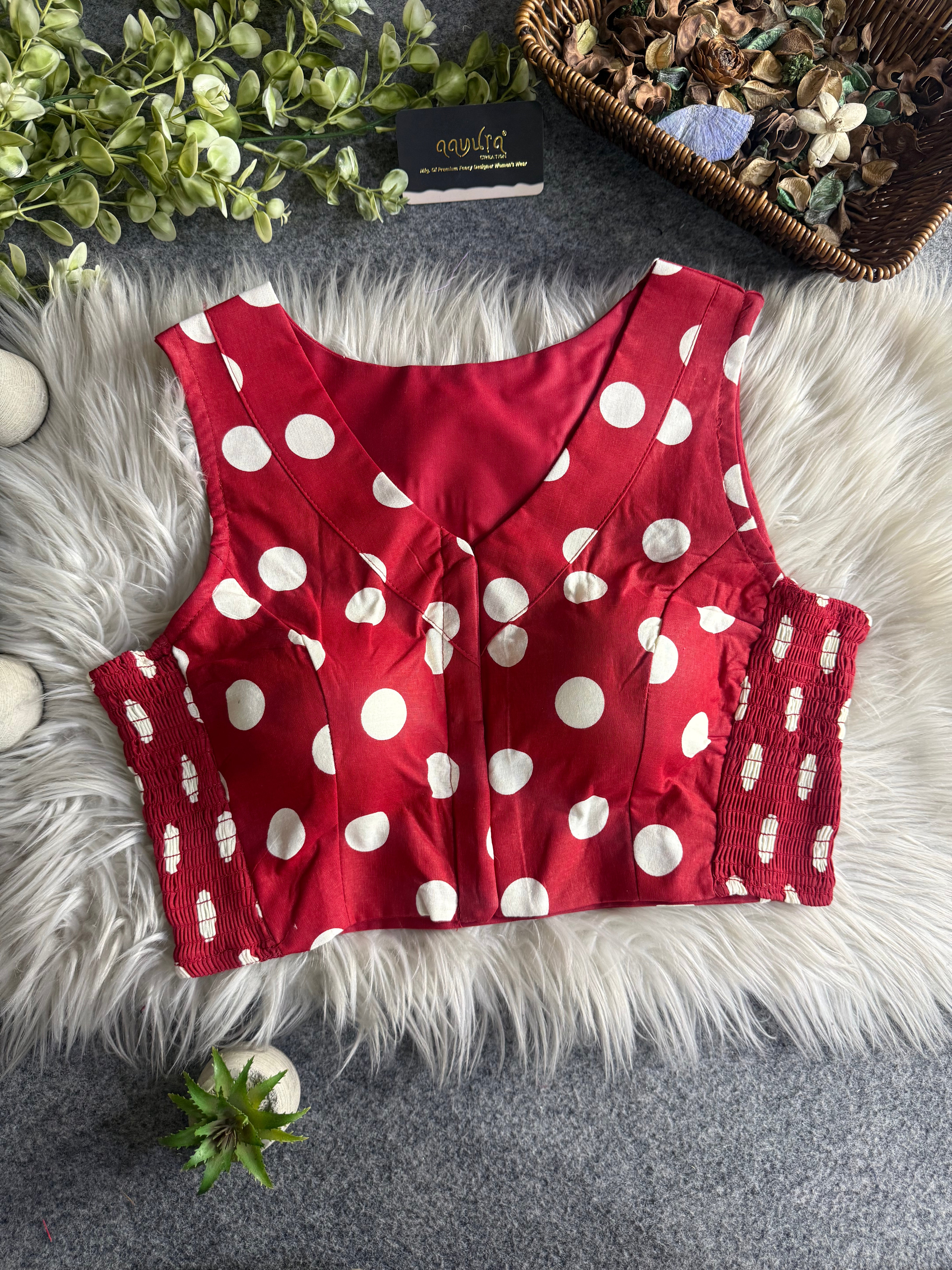 Bobby Stretchable Blouse