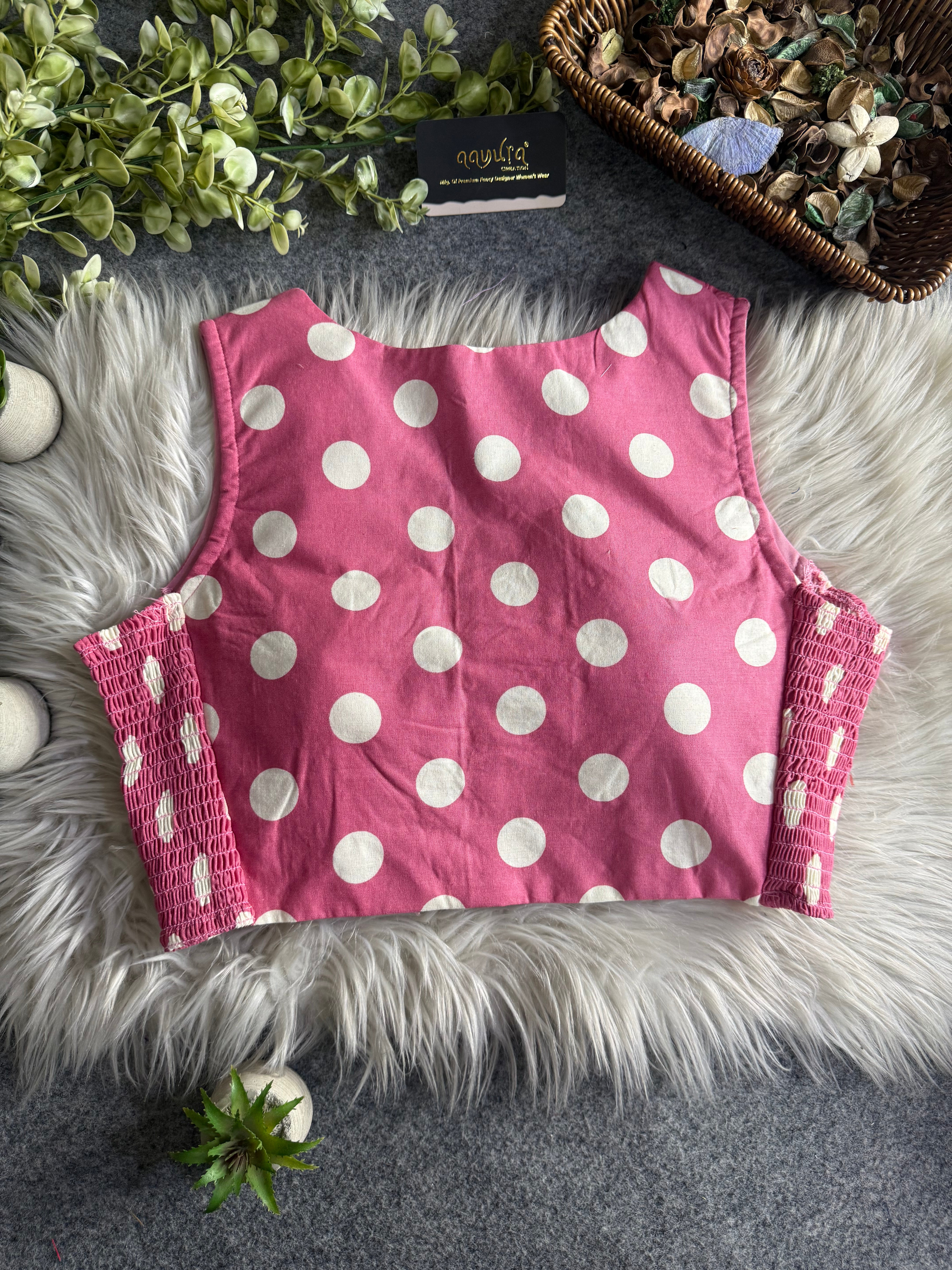 Bobby Stretchable Blouse