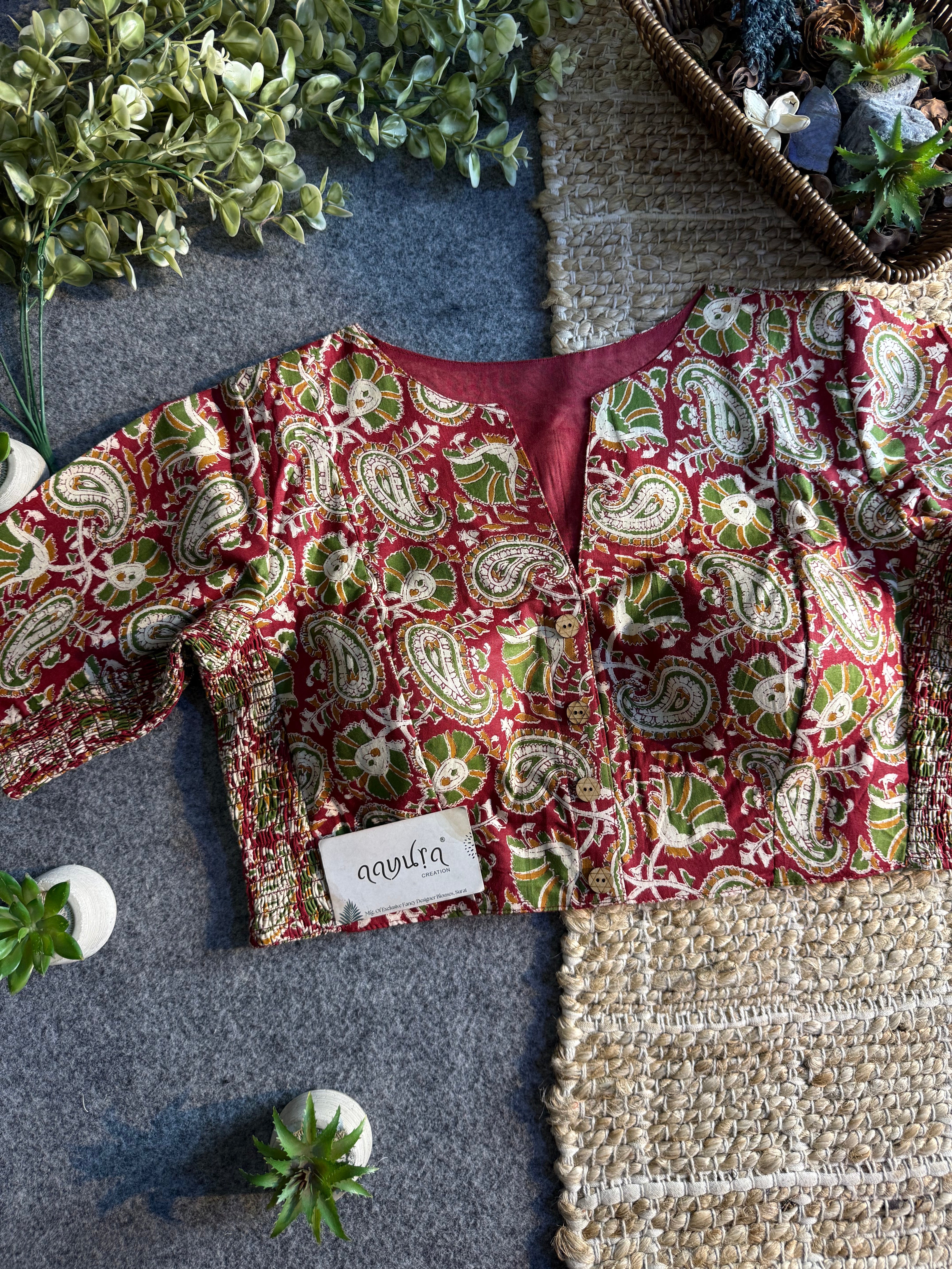 Comfort Fit Cotton Print Blouse
