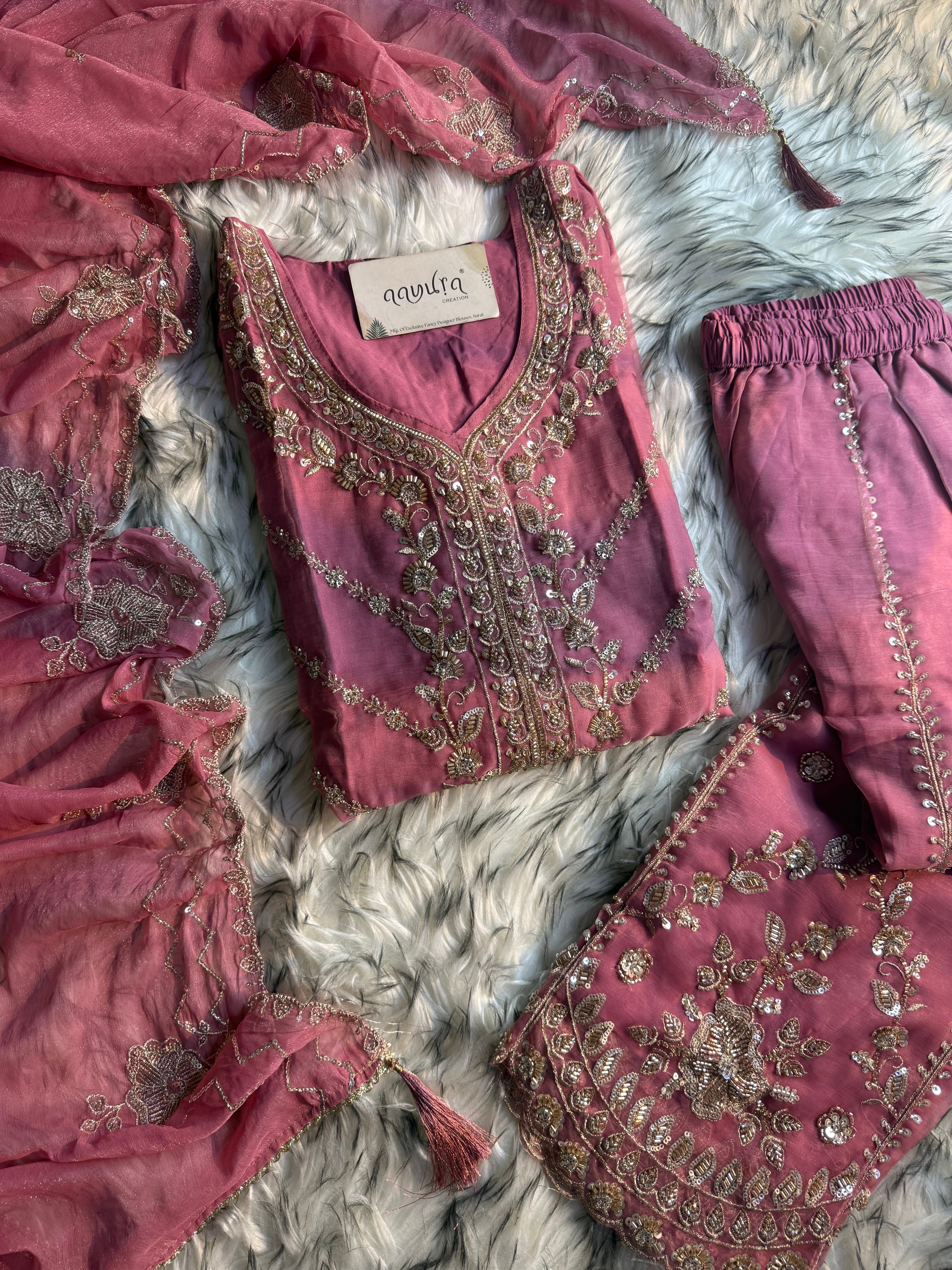 Nayra Festive Suit Set