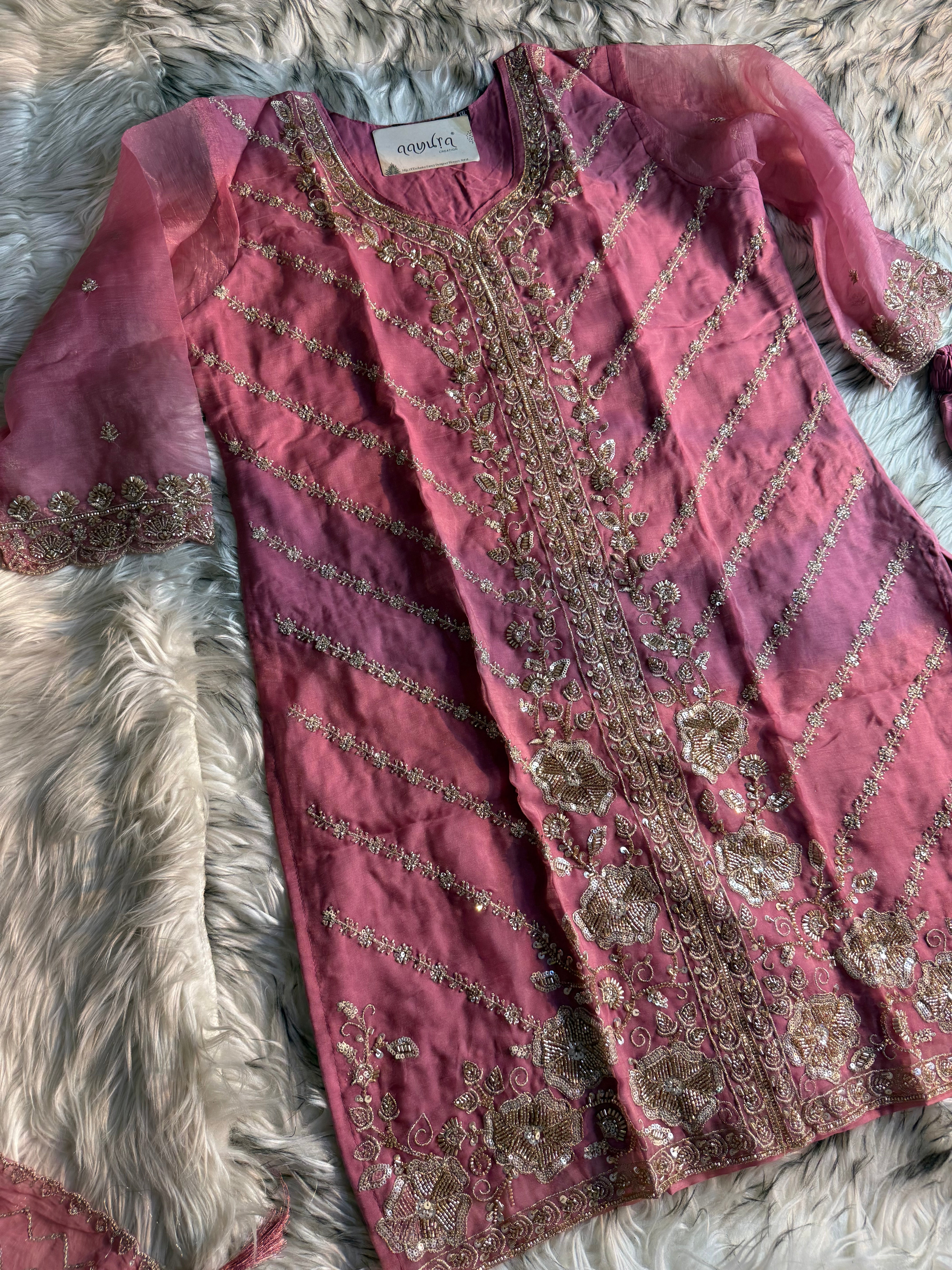 Nayra Festive Suit Set