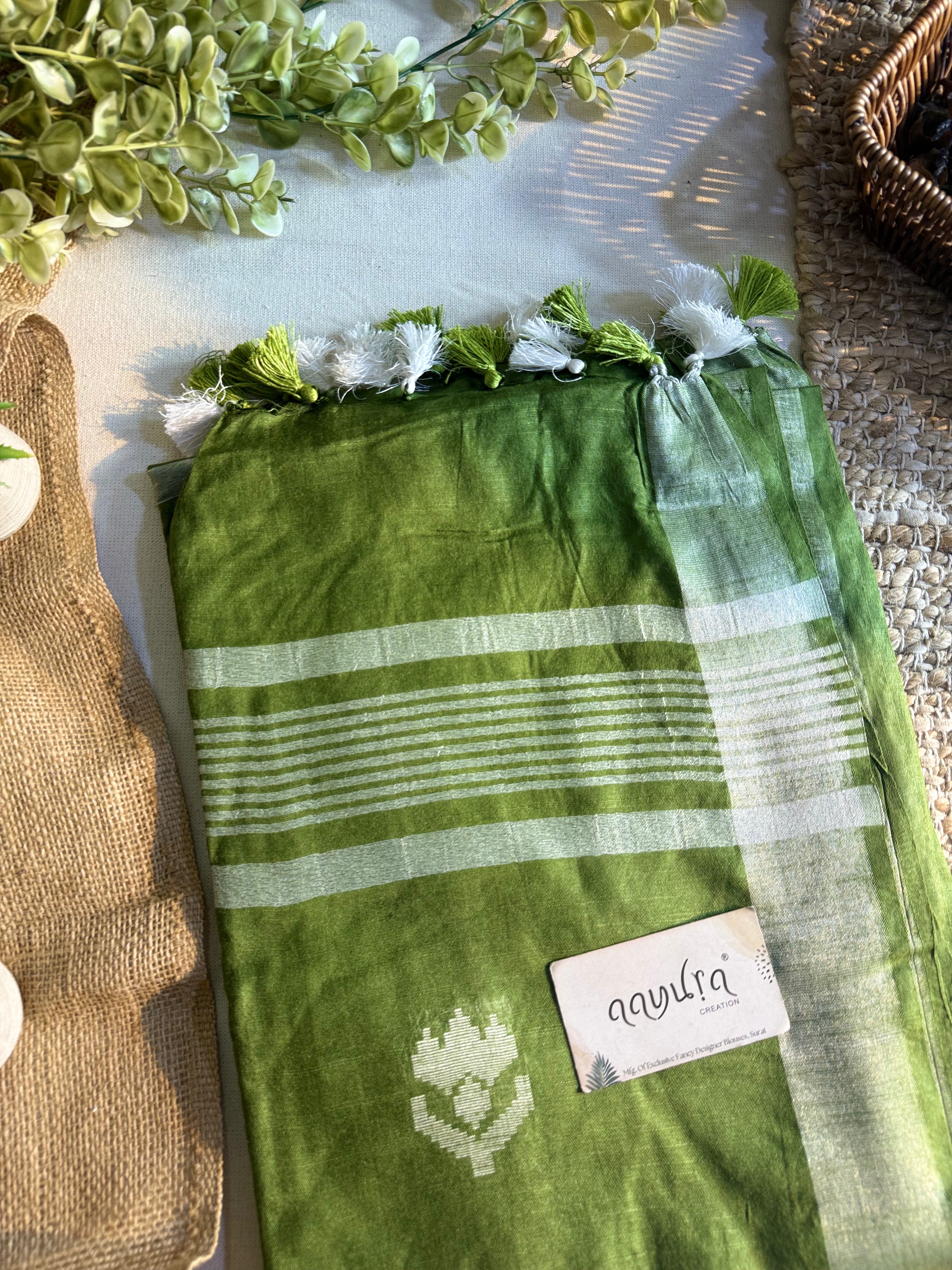 Anaya Royal White Butta Saree