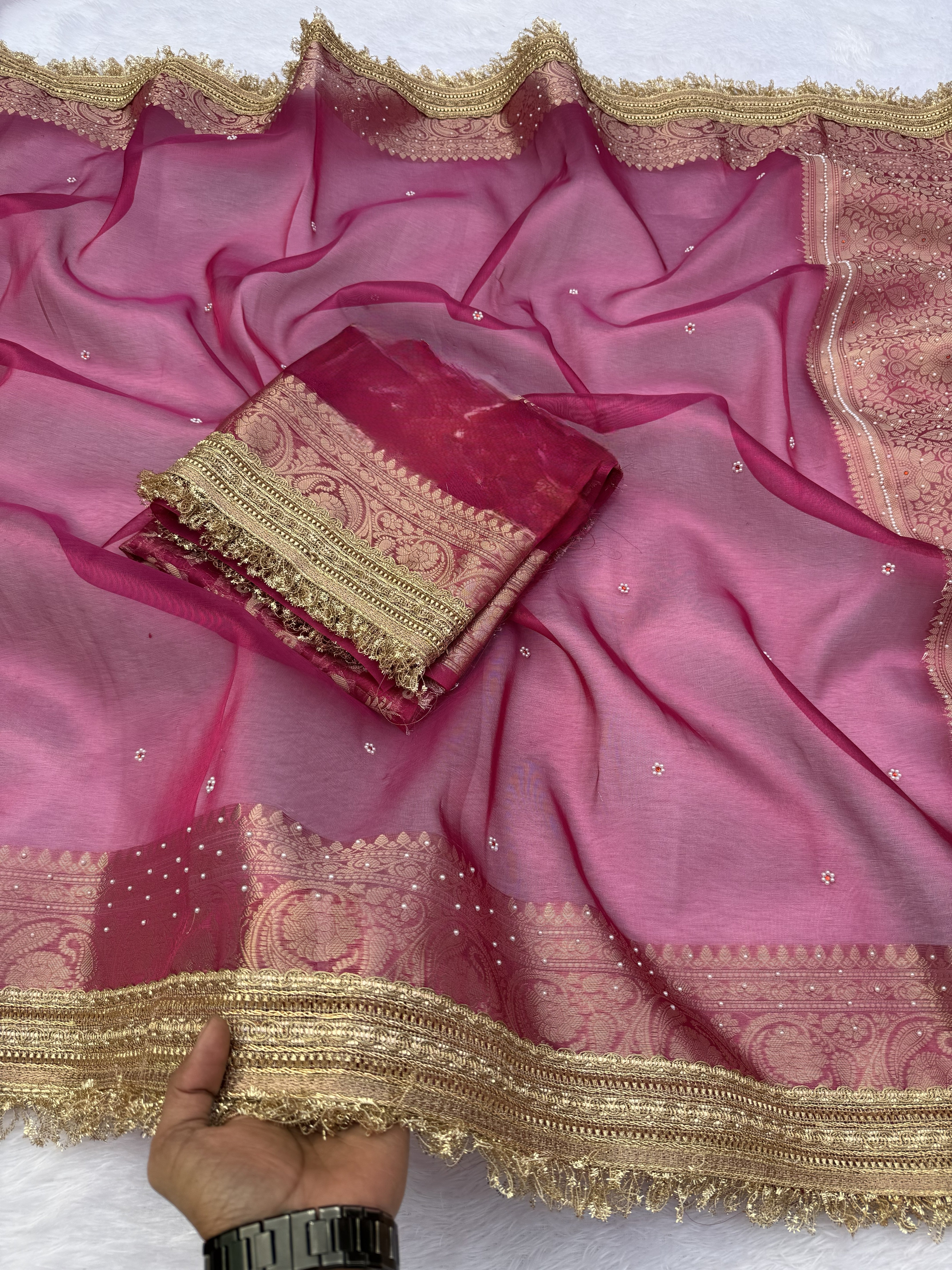 Maharani Tissue Saree