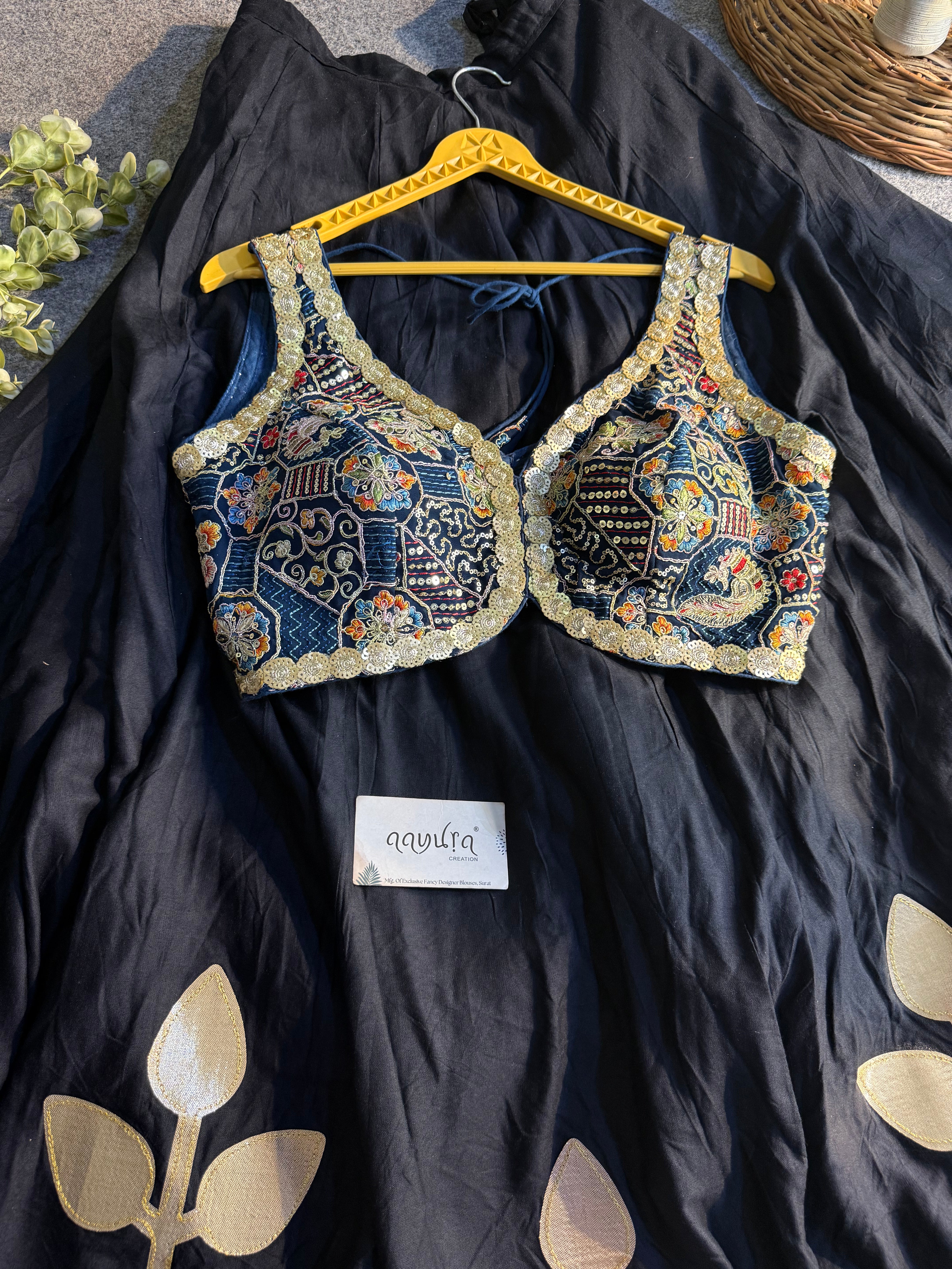Rajwadi Gamthi Lehenga Set