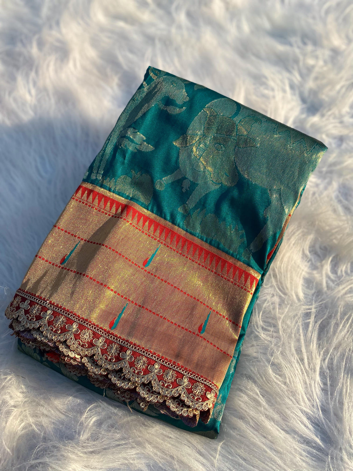 Riwaayat Premium Border Silk Saree