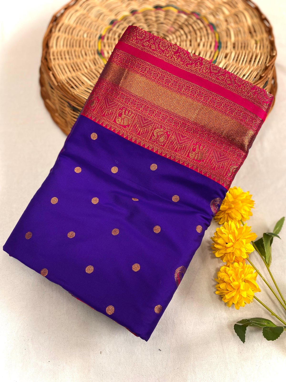 Rajeshwari Pure Paithani Silk Without Border Saree