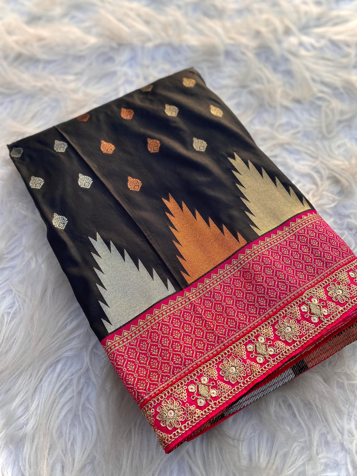 Vaidehi Semi Kanchi Silk Saree