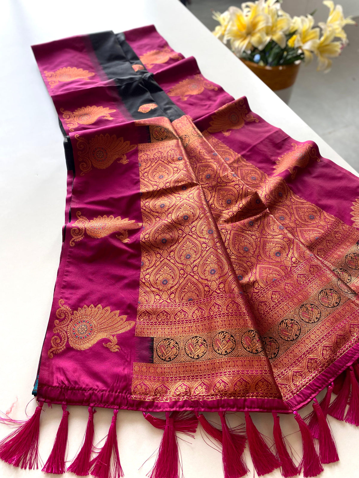 Sharada Dual Tone Silk Saree