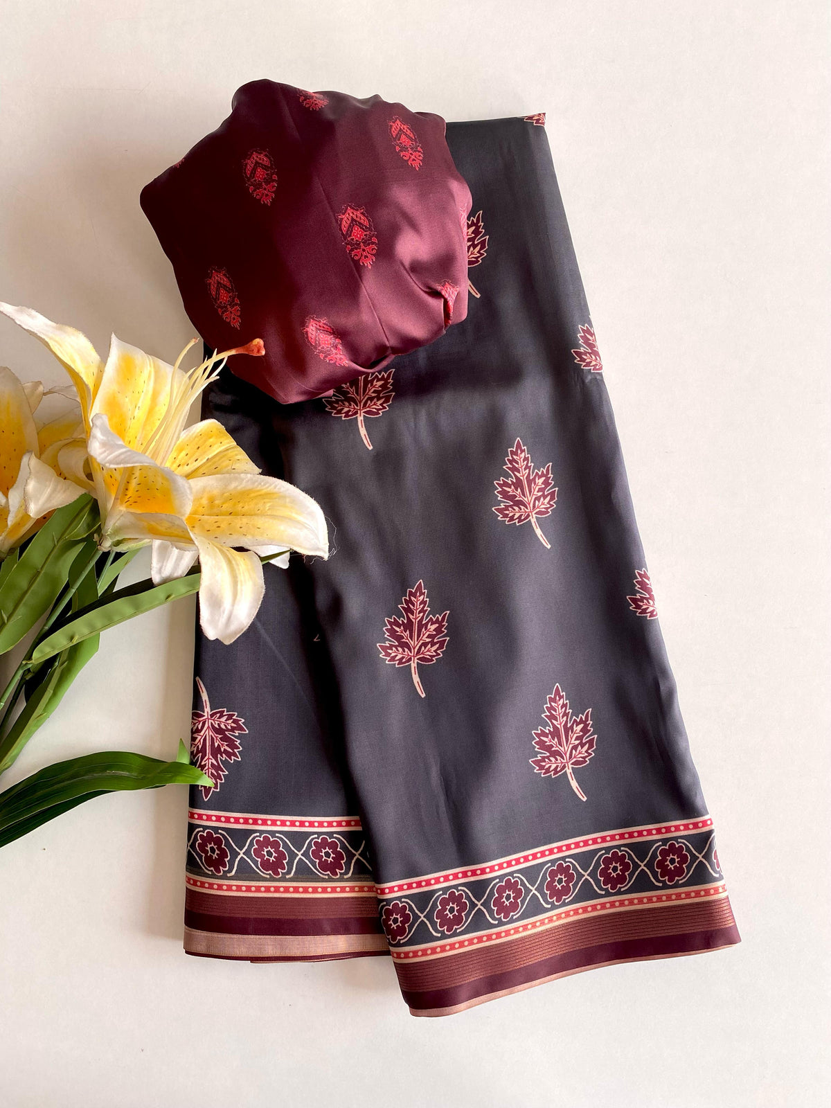 Regal Pure Dola Viscose DigitalPrint Saree