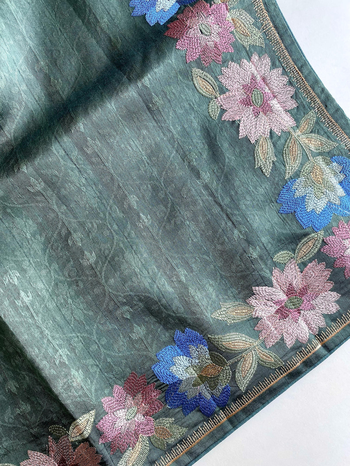 Kanchan Premium Tussar Saree