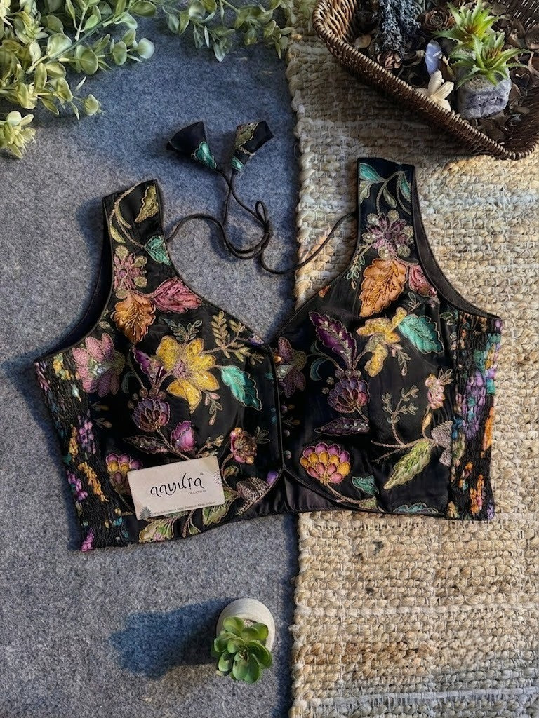 Priyanka Sleeveless Stretchable Blouse